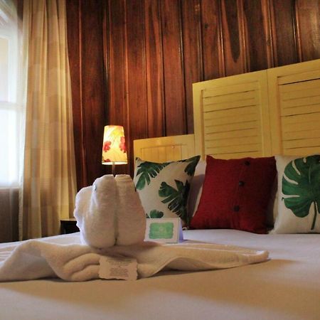 Hotel Tangara Arenal B&B La Fortuna Bagian luar foto
