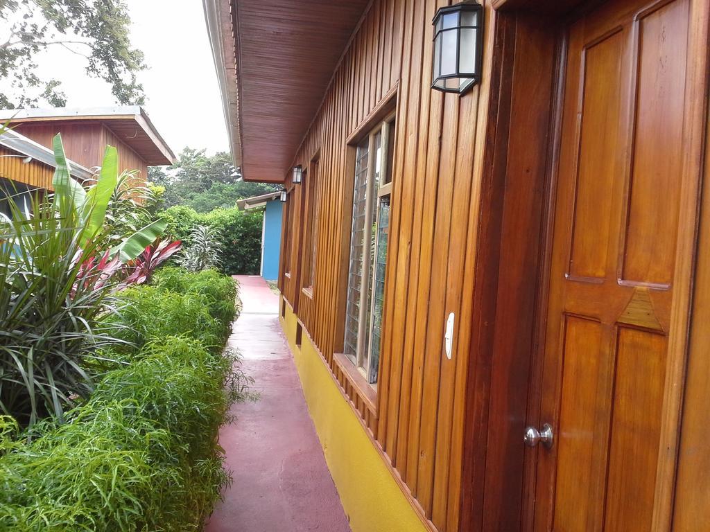 Hotel Tangara Arenal B&B La Fortuna Ruang foto