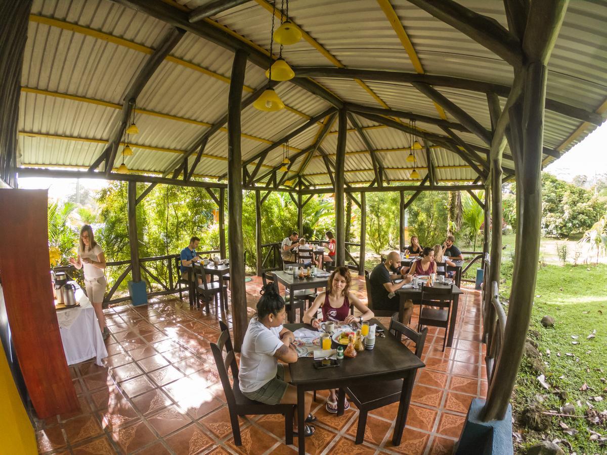 Hotel Tangara Arenal B&B La Fortuna Bagian luar foto